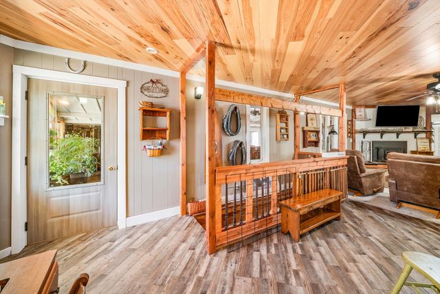 4444 E 1553rd Road, Earlville, IL 60518