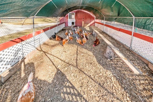 4444 E 1553rd Road, Earlville, IL 60518