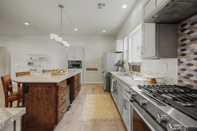 3057 California Avenue, Marina, CA 93933