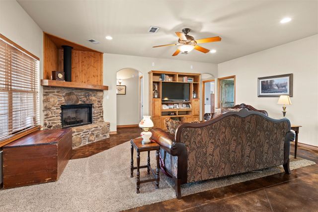 1230 Sweet Springs Road, Weatherford, TX 76088