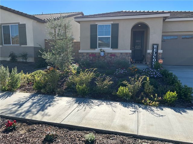 2657 Amaranth, Hemet, CA 92543