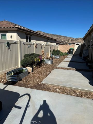 2657 Amaranth, Hemet, CA 92543