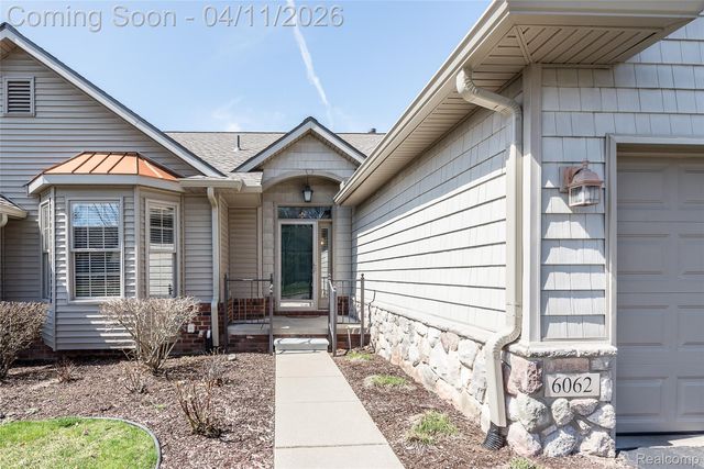 6062 Green Ash Drive, Brighton, MI 48116