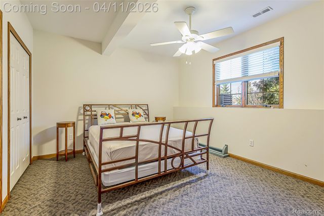 6062 Green Ash Drive, Brighton, MI 48116