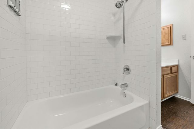 4700 Fallenash DR, Austin, TX 78725