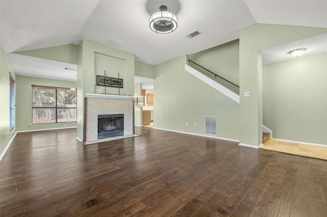 4700 Fallenash DR, Austin, TX 78725