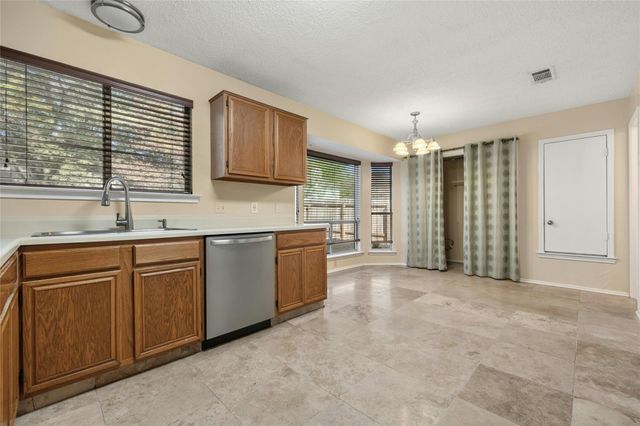 4700 Fallenash DR, Austin, TX 78725