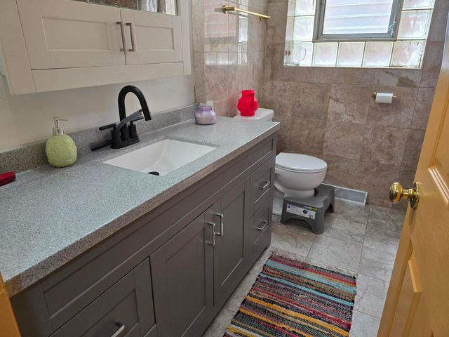 8600 W Summerdale Avenue 1S, Chicago, IL 60656