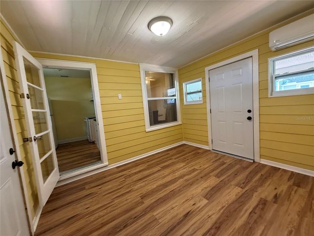 4424 1ST AVENUE N, St Petersburg, FL 33713