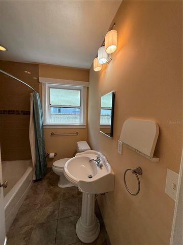 4424 1ST AVENUE N, St Petersburg, FL 33713