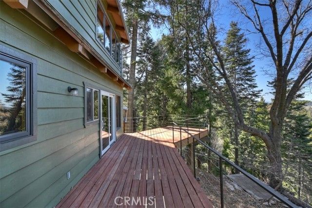 495 Kuffel Canyon, Lake Arrowhead, CA 92352