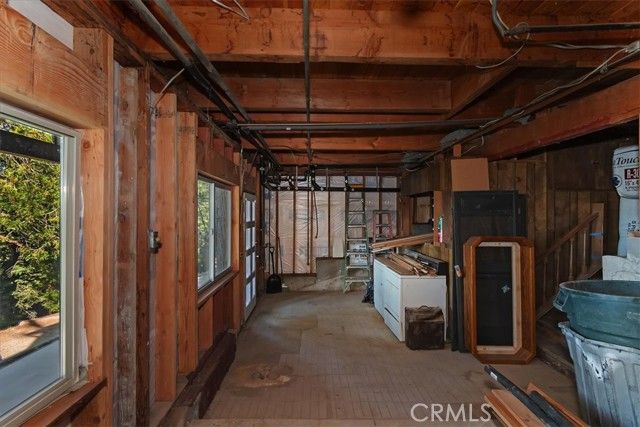 495 Kuffel Canyon, Lake Arrowhead, CA 92352