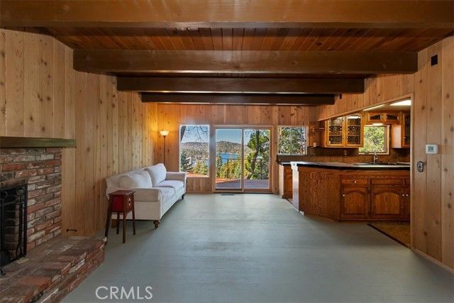 495 Kuffel Canyon, Lake Arrowhead, CA 92352