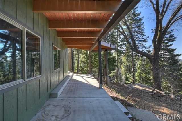 495 Kuffel Canyon, Lake Arrowhead, CA 92352