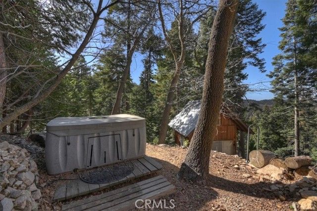 495 Kuffel Canyon, Lake Arrowhead, CA 92352