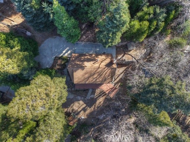 495 Kuffel Canyon, Lake Arrowhead, CA 92352