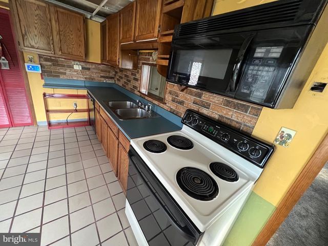 416 HOWELL, New Castle, DE 19720