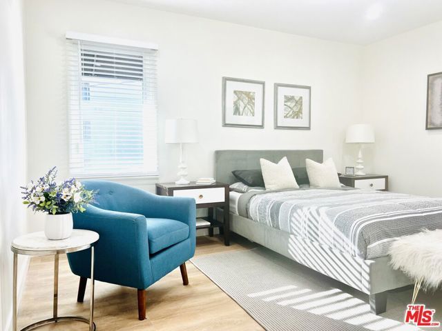 1843 N NORMANDIE Avenue 3, Los Angeles, CA 90027