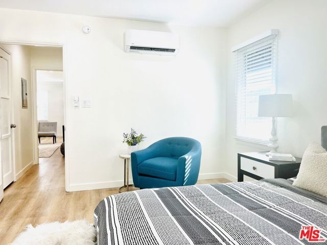 1843 N NORMANDIE Avenue 3, Los Angeles, CA 90027