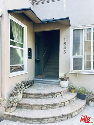 1843 N NORMANDIE Avenue 3, Los Angeles, CA 90027