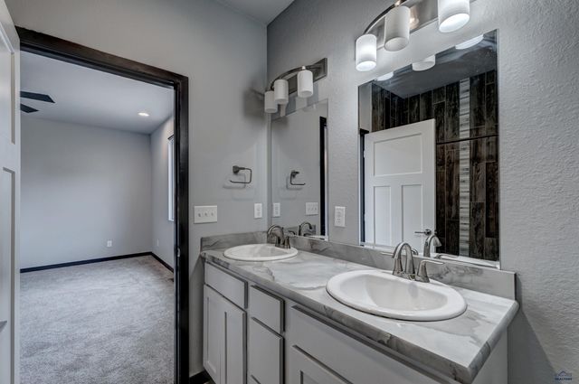 5410 DARIAN ST, Rapid City, SD 57703