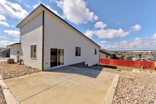 5410 DARIAN ST, Rapid City, SD 57703
