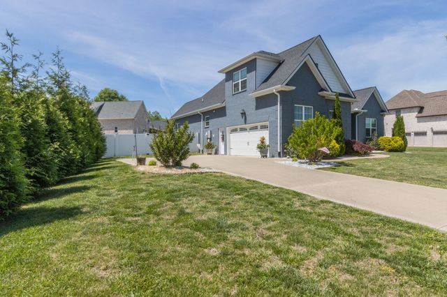 366 Lexington Cir, Manchester, TN 37355