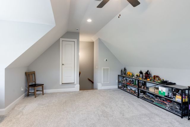 366 Lexington Cir, Manchester, TN 37355