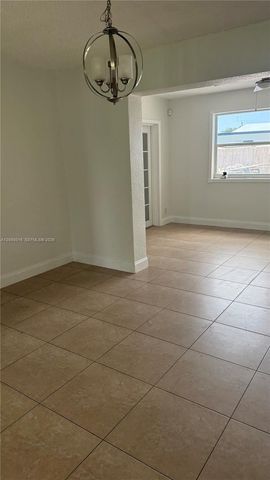 7672 Kismet Street, Miramar, FL 33023