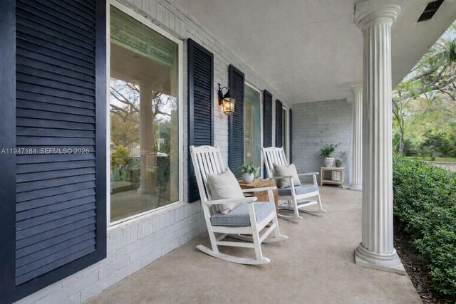 8425 SW 149th Dr, Palmetto Bay, FL 33158