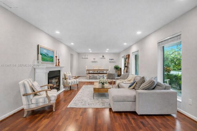 8425 SW 149th Dr, Palmetto Bay, FL 33158