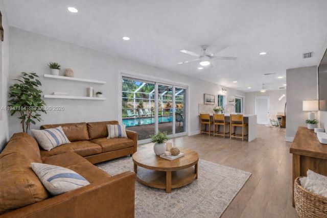 8425 SW 149th Dr, Palmetto Bay, FL 33158