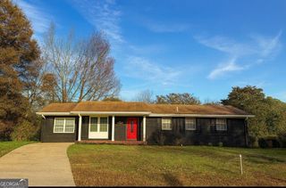 2958 Holcomb Court, East Point, GA 30344