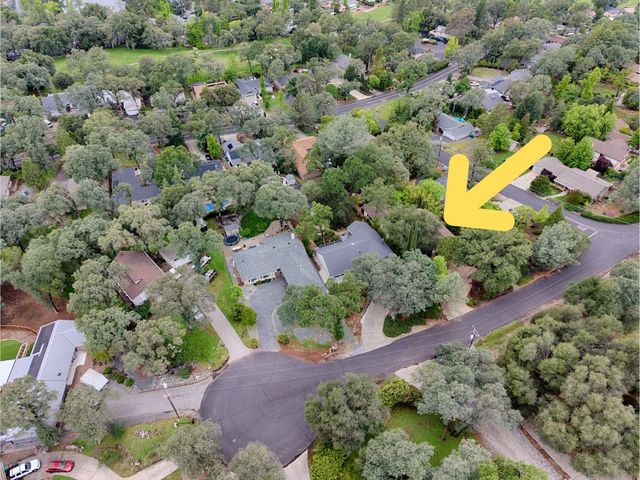 23563 Saint Andrews Ct, Auburn, CA 95602