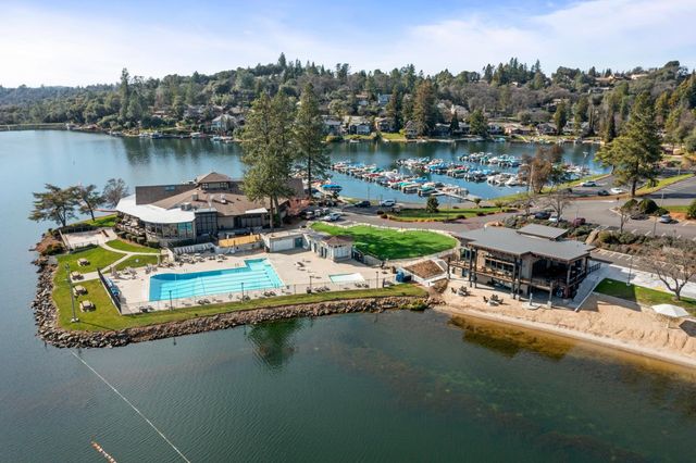 23563 Saint Andrews Ct, Auburn, CA 95602