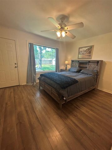 317 Harbert Street, Columbus, TX 78934