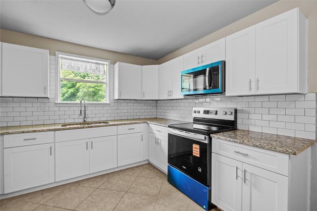 10300 County Road 321, Sweeny, TX 77480