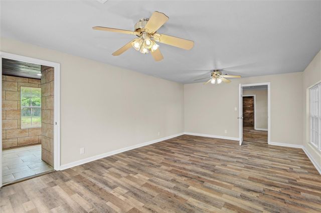 10300 County Road 321, Sweeny, TX 77480