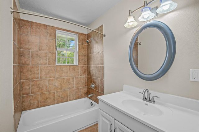 10300 County Road 321, Sweeny, TX 77480