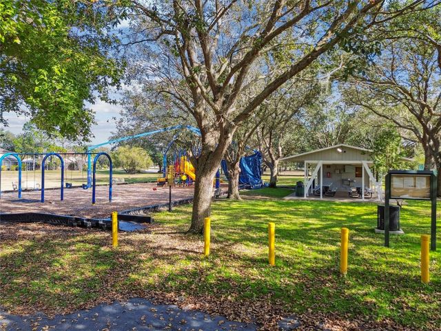 11903 STEPPINGSTONE BOULEVARD, Tampa, FL 33635