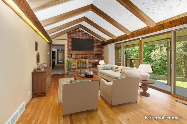 5474 Garfield Street, Polkton Twp, MI 49404