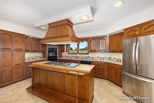5474 Garfield Street, Polkton Twp, MI 49404
