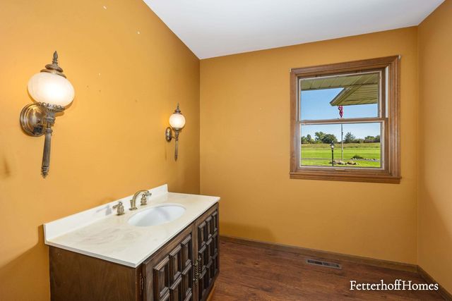 5474 Garfield Street, Polkton Twp, MI 49404