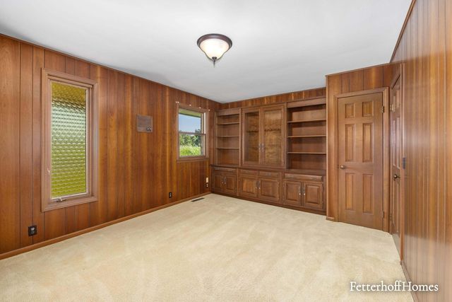 5474 Garfield Street, Polkton Twp, MI 49404