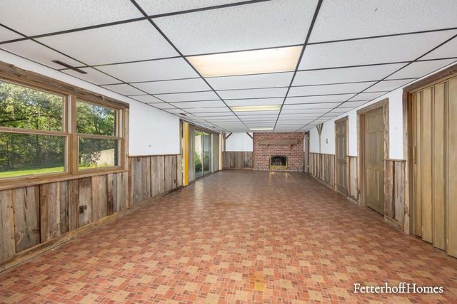 5474 Garfield Street, Polkton Twp, MI 49404