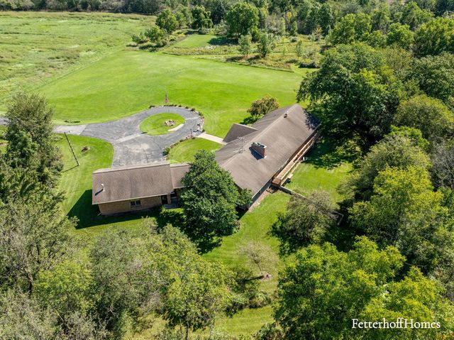5474 Garfield Street, Polkton Twp, MI 49404
