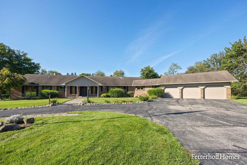 5474 Garfield Street, Polkton Twp, MI 49404