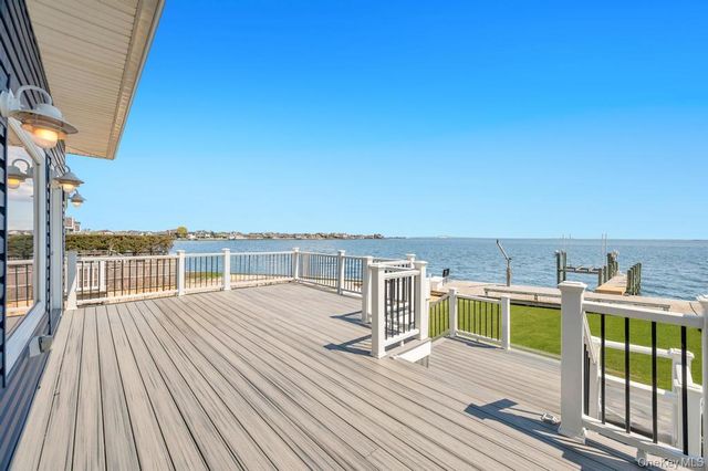 15 E Shore Drive, Babylon, NY 11702