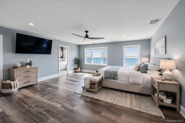 15 E Shore Drive, Babylon, NY 11702