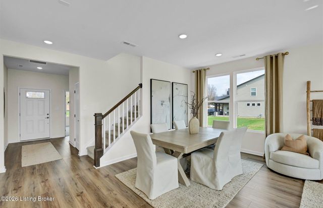18109 Catalpa Hls Way, Fisherville, KY 40023